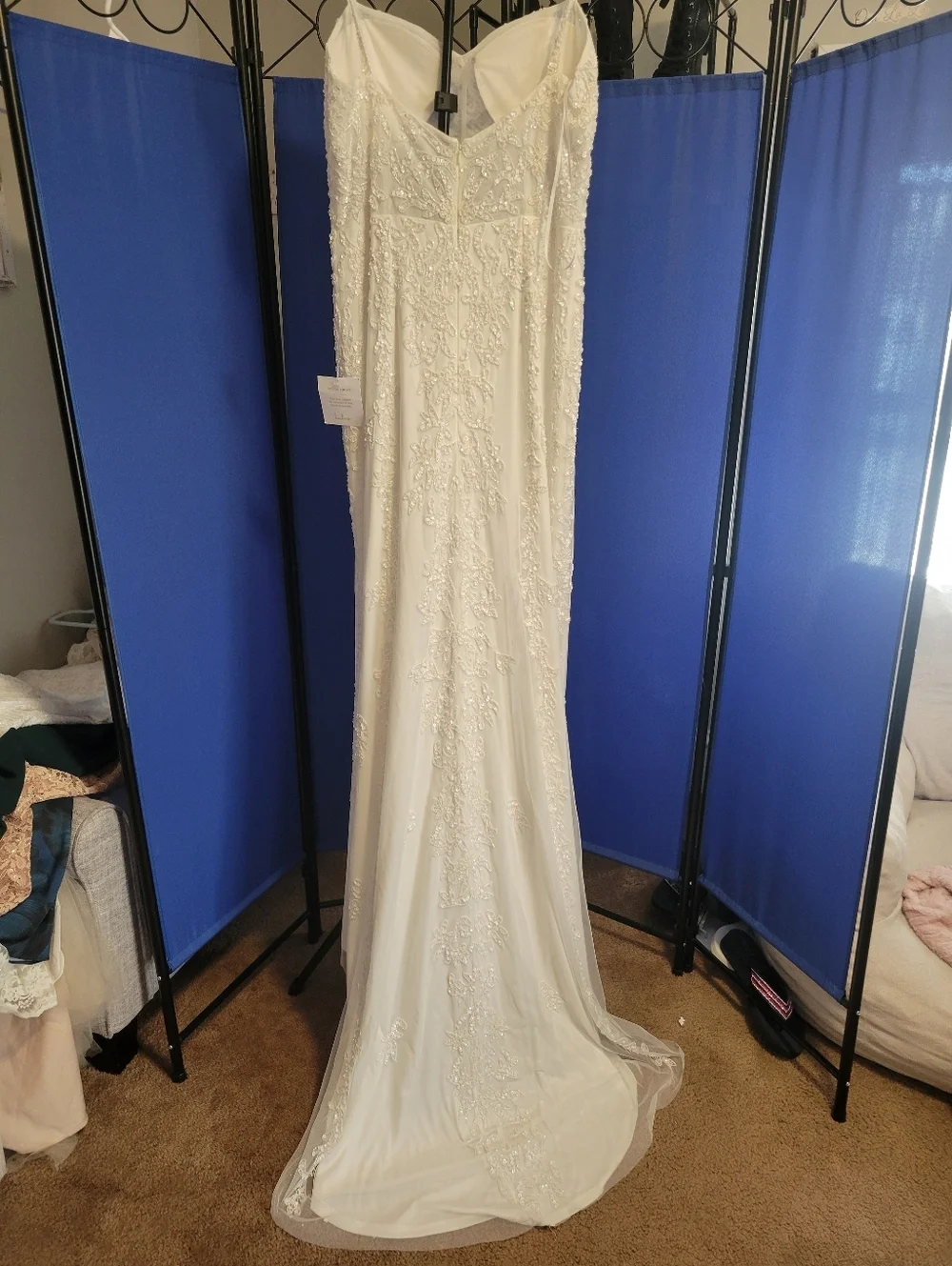 White Lace Spaghetti-Strap Sheath Dress